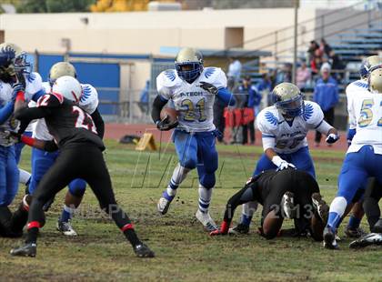 Thumbnail 1 in Poly vs. View Park (CIF LA City Section D3 Final) photogallery.