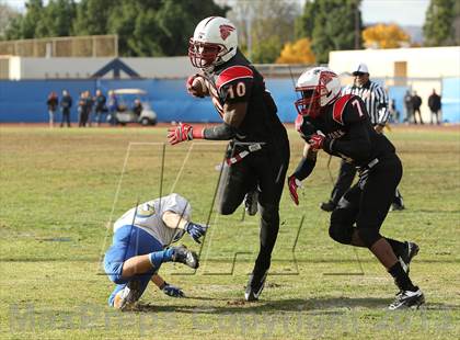 Thumbnail 1 in Poly vs. View Park (CIF LA City Section D3 Final) photogallery.