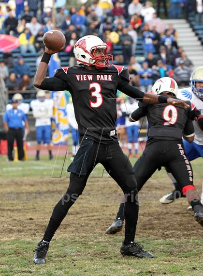 Thumbnail 2 in Poly vs. View Park (CIF LA City Section D3 Final) photogallery.