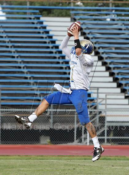 Thumbnail 3 in Poly vs. View Park (CIF LA City Section D3 Final) photogallery.