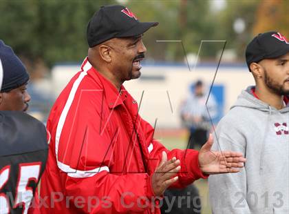 Thumbnail 2 in Poly vs. View Park (CIF LA City Section D3 Final) photogallery.