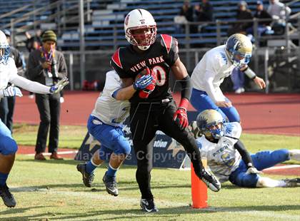 Thumbnail 2 in Poly vs. View Park (CIF LA City Section D3 Final) photogallery.