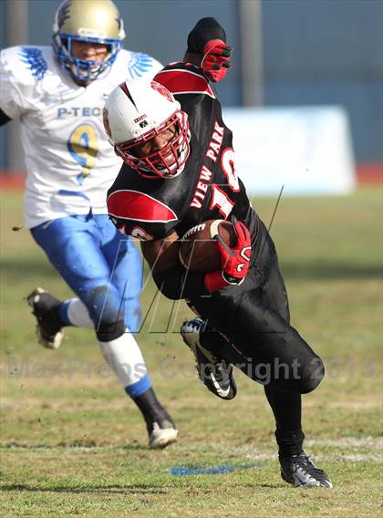 Thumbnail 2 in Poly vs. View Park (CIF LA City Section D3 Final) photogallery.
