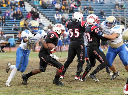 Thumbnail 2 in Poly vs. View Park (CIF LA City Section D3 Final) photogallery.