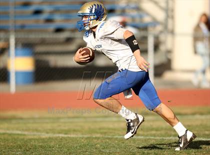 Thumbnail 2 in Poly vs. View Park (CIF LA City Section D3 Final) photogallery.