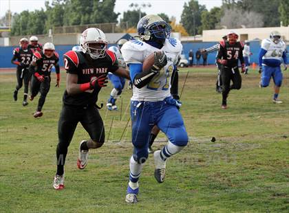 Thumbnail 1 in Poly vs. View Park (CIF LA City Section D3 Final) photogallery.
