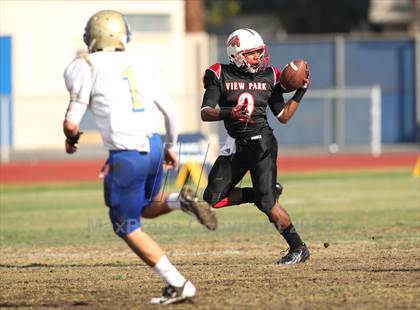 Thumbnail 1 in Poly vs. View Park (CIF LA City Section D3 Final) photogallery.