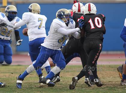 Thumbnail 2 in Poly vs. View Park (CIF LA City Section D3 Final) photogallery.
