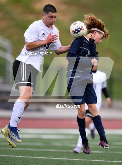 Thumbnail 3 in Soddy Daisy vs McMinn County photogallery.