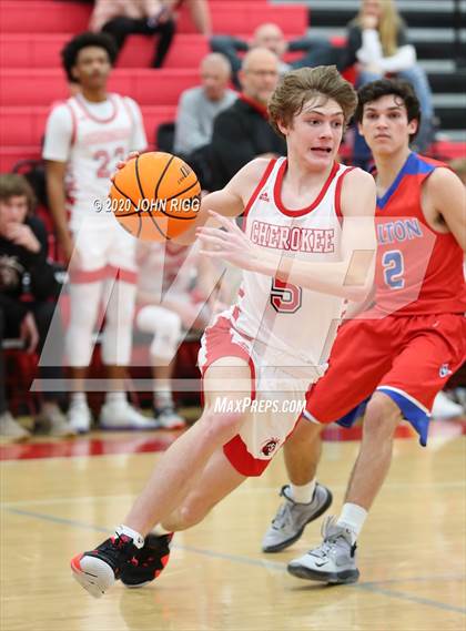 Thumbnail 3 in Walton @ Cherokee photogallery.