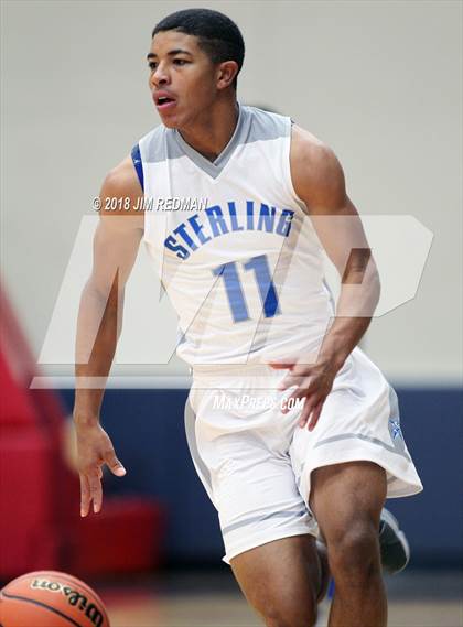 Thumbnail 2 in Kingwood vs. Sterling (McDonald's Texas Invitational) photogallery.