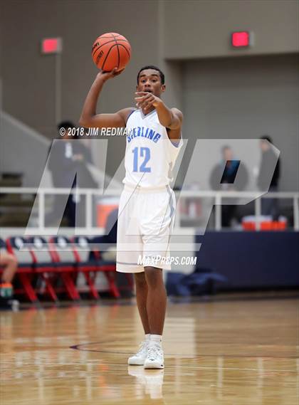 Thumbnail 1 in Kingwood vs. Sterling (McDonald's Texas Invitational) photogallery.