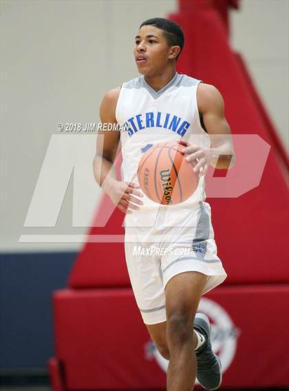 Thumbnail 2 in Kingwood vs. Sterling (McDonald's Texas Invitational) photogallery.
