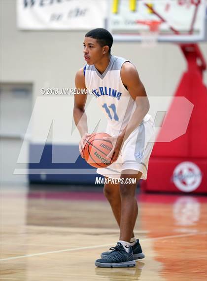 Thumbnail 3 in Kingwood vs. Sterling (McDonald's Texas Invitational) photogallery.