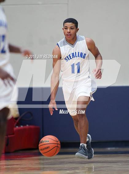 Thumbnail 3 in Kingwood vs. Sterling (McDonald's Texas Invitational) photogallery.