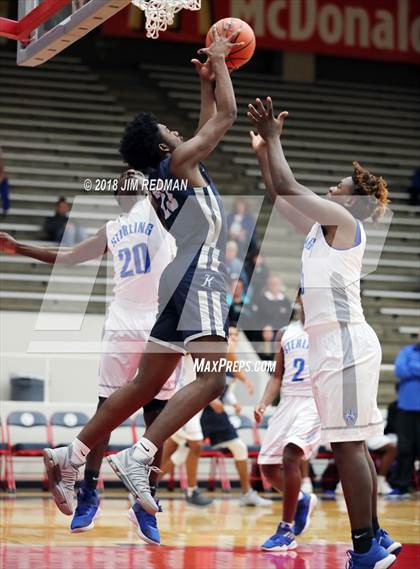 Thumbnail 1 in Kingwood vs. Sterling (McDonald's Texas Invitational) photogallery.