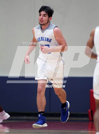 Thumbnail 1 in Kingwood vs. Sterling (McDonald's Texas Invitational) photogallery.