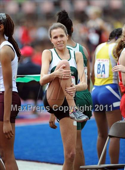 Thumbnail 2 in 117th Penn Relays (Girls 4x100m Small School Heats 1-11) photogallery.