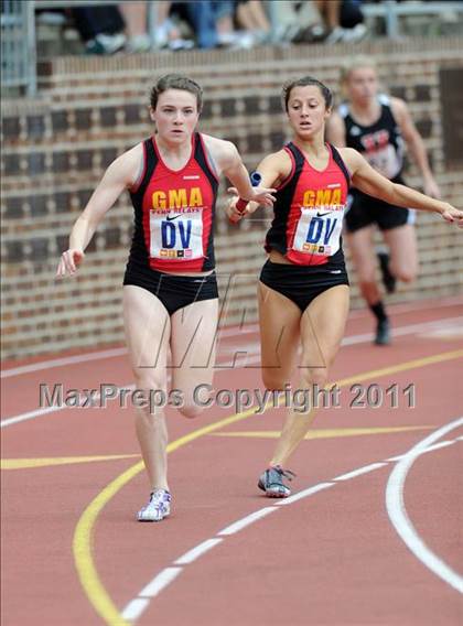 Thumbnail 2 in 117th Penn Relays (Girls 4x100m Small School Heats 1-11) photogallery.