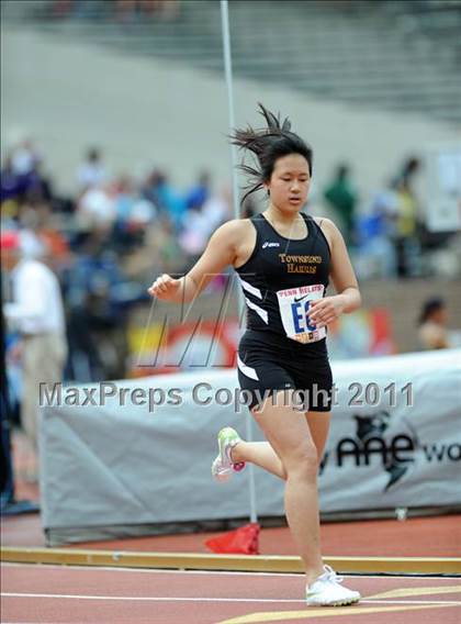 Thumbnail 3 in 117th Penn Relays (Girls 4x100m Small School Heats 1-11) photogallery.