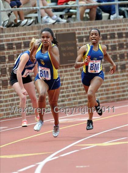 Thumbnail 2 in 117th Penn Relays (Girls 4x100m Small School Heats 1-11) photogallery.