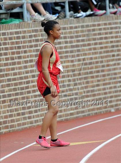 Thumbnail 1 in 117th Penn Relays (Girls 4x100m Small School Heats 1-11) photogallery.