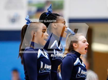 Thumbnail 3 in Collinsville @ Belleville East photogallery.