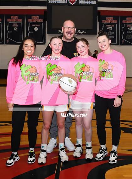 Thumbnail 3 in Shorewood vs. Inglemoor (Cactus Jam Tournament) Championship photogallery.