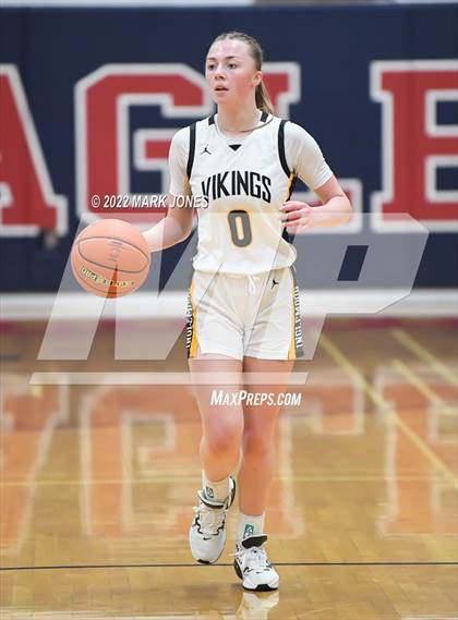 Thumbnail 3 in Shorewood vs. Inglemoor (Cactus Jam Tournament) Championship photogallery.