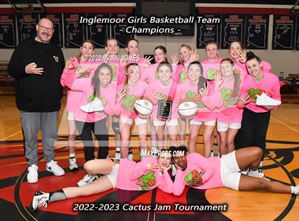 Thumbnail 3 in Shorewood vs. Inglemoor (Cactus Jam Tournament) Championship photogallery.