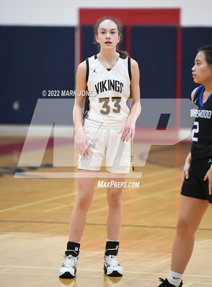 Thumbnail 2 in Shorewood vs. Inglemoor (Cactus Jam Tournament) Championship photogallery.