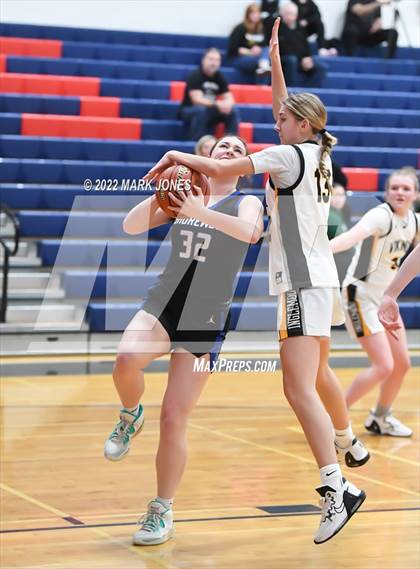 Thumbnail 1 in Shorewood vs. Inglemoor (Cactus Jam Tournament) Championship photogallery.