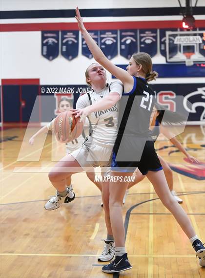 Thumbnail 2 in Shorewood vs. Inglemoor (Cactus Jam Tournament) Championship photogallery.