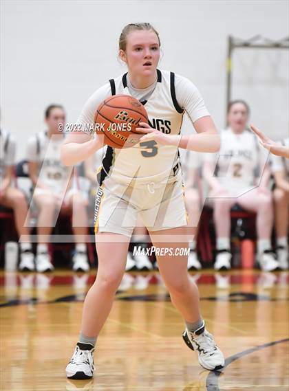 Thumbnail 1 in Shorewood vs. Inglemoor (Cactus Jam Tournament) Championship photogallery.