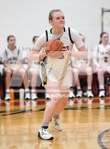 Thumbnail 3 in Shorewood vs. Inglemoor (Cactus Jam Tournament) Championship photogallery.