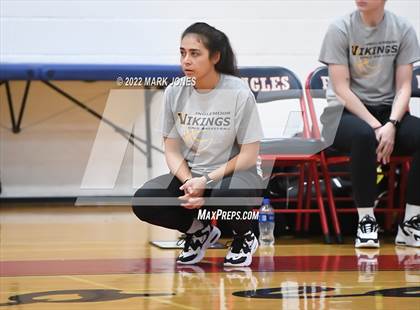 Thumbnail 2 in Shorewood vs. Inglemoor (Cactus Jam Tournament) Championship photogallery.