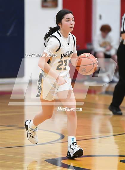 Thumbnail 3 in Shorewood vs. Inglemoor (Cactus Jam Tournament) Championship photogallery.