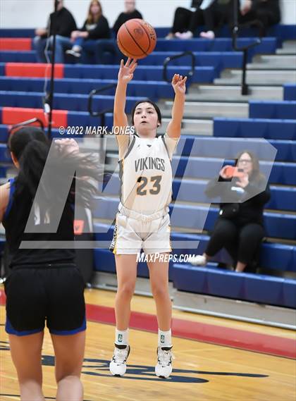 Thumbnail 1 in Shorewood vs. Inglemoor (Cactus Jam Tournament) Championship photogallery.
