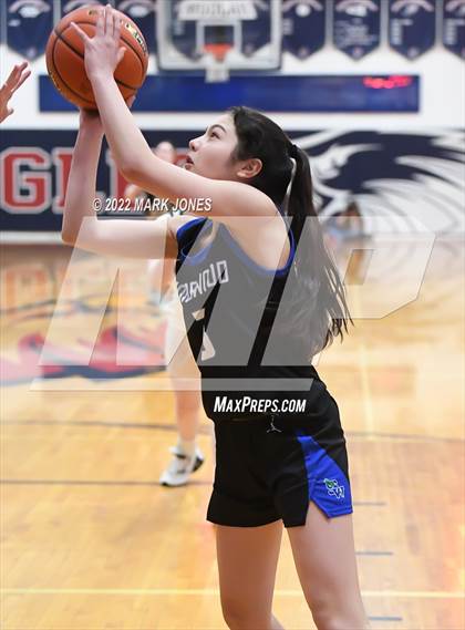 Thumbnail 1 in Shorewood vs. Inglemoor (Cactus Jam Tournament) Championship photogallery.