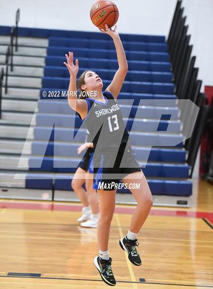 Thumbnail 1 in Shorewood vs. Inglemoor (Cactus Jam Tournament) Championship photogallery.