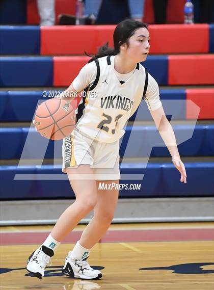 Thumbnail 2 in Shorewood vs. Inglemoor (Cactus Jam Tournament) Championship photogallery.