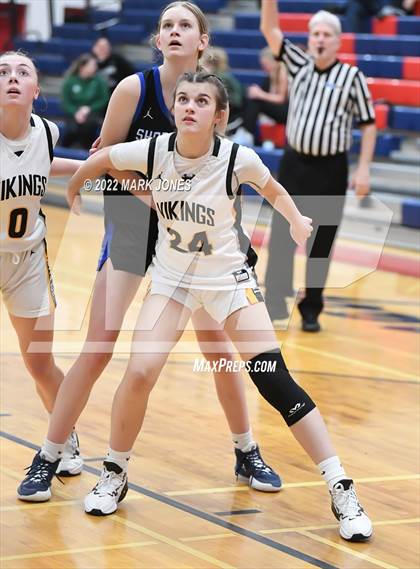 Thumbnail 2 in Shorewood vs. Inglemoor (Cactus Jam Tournament) Championship photogallery.