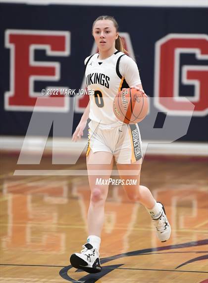 Thumbnail 3 in Shorewood vs. Inglemoor (Cactus Jam Tournament) Championship photogallery.