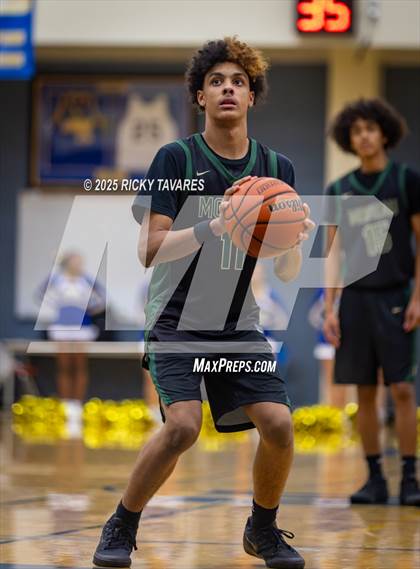 Thumbnail 2 in Moreau Catholic @ Newark Memorial photogallery.