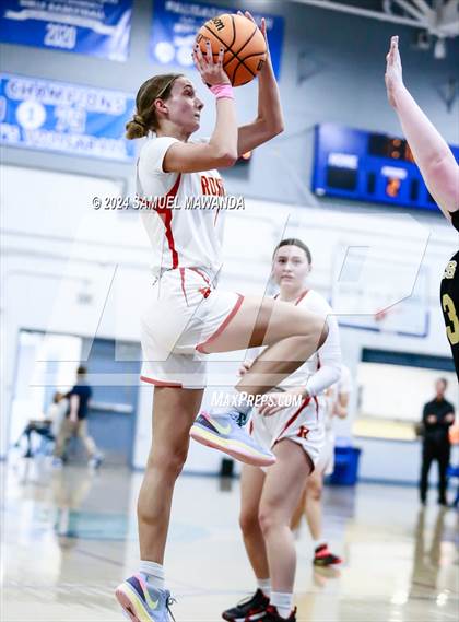 Thumbnail 3 in Oak Park vs Rosary Academy (Riptide GBB Showcase) photogallery.