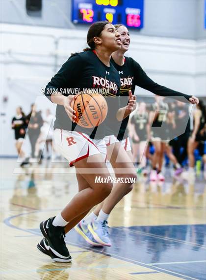 Thumbnail 1 in Oak Park vs Rosary Academy (Riptide GBB Showcase) photogallery.