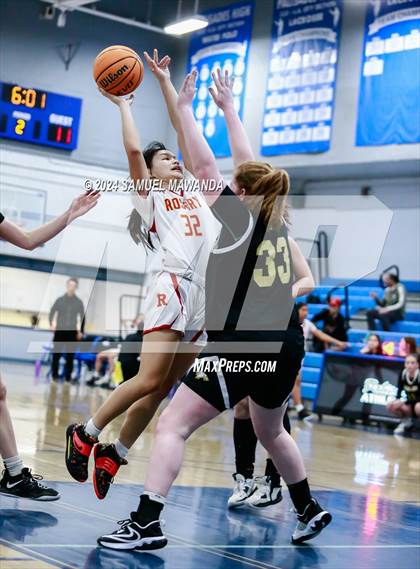 Thumbnail 2 in Oak Park vs Rosary Academy (Riptide GBB Showcase) photogallery.