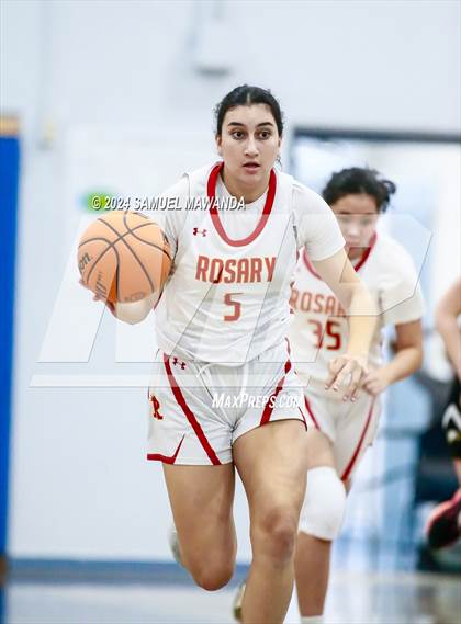 Thumbnail 2 in Oak Park vs Rosary Academy (Riptide GBB Showcase) photogallery.