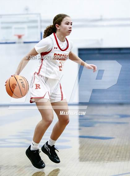 Thumbnail 2 in Oak Park vs Rosary Academy (Riptide GBB Showcase) photogallery.