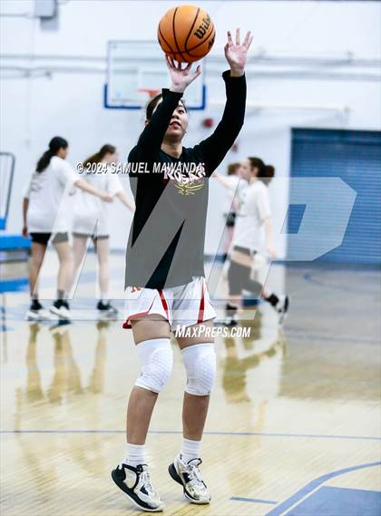 Thumbnail 2 in Oak Park vs Rosary Academy (Riptide GBB Showcase) photogallery.